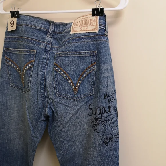 Jean - Picture 2 of 7